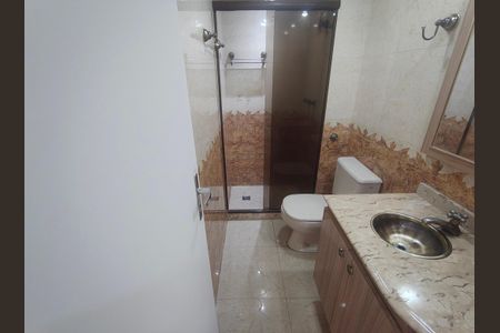Apartamento à venda com 97m², 3 quartos e 1 vaga Apartamento à venda com 97m², 3 quartos e 1 vagaBanheiro Social