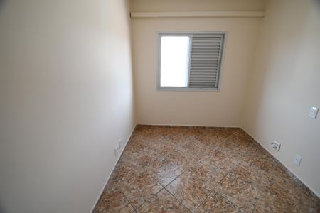 Quarto 1 de apartamento para alugar com 3 quartos, 78m² em Vila Itapura, Campinas