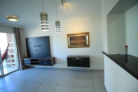 Apartamento à venda com 67m², 3 quartos e 1 vaga Apartamento à venda com 67m², 3 quartos e 1 vagaSala