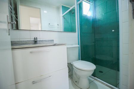 Apartamento à venda com 67m², 3 quartos e 1 vaga Apartamento à venda com 67m², 3 quartos e 1 vagaBanheiro Social