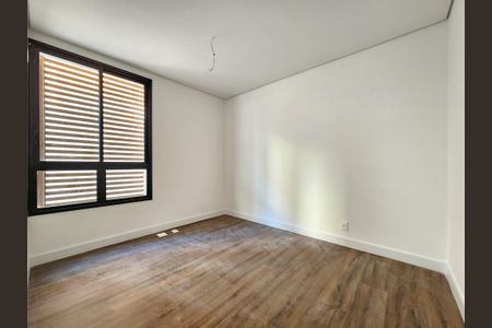 Apartamento à venda com 184m², 2 quartos e 2 vagas Apartamento à venda com 184m², 2 quartos e 2 vagasSuíte 2