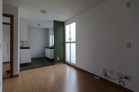 Sala de apartamento para alugar com 2 quartos, 40m² em Vila São Paulo, Mogi das Cruzes