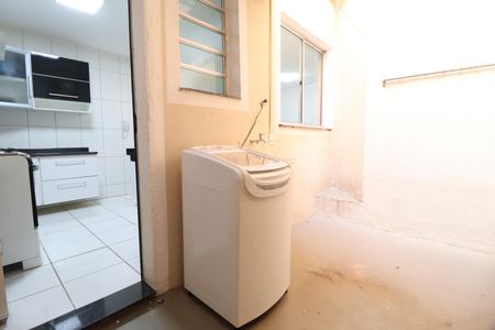 Apartamento para alugar com 52m², 2 quartos e 1 vagaÁrea de Serviço