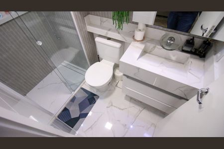 Apartamento à venda com 65m², 2 quartos e 1 vaga Apartamento à venda com 65m², 2 quartos e 1 vagaBanheiro