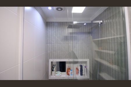 Apartamento à venda com 65m², 2 quartos e 1 vaga Apartamento à venda com 65m², 2 quartos e 1 vagaBanheiro