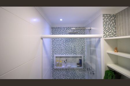 Apartamento à venda com 65m², 2 quartos e 1 vaga Apartamento à venda com 65m², 2 quartos e 1 vagaBanheiro