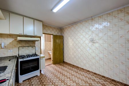 Casa à venda com 238m², 3 quartos e 8 vagas Casa à venda com 238m², 3 quartos e 8 vagasCozinha