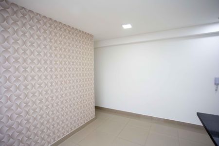 Sala de apartamento à venda com 2 quartos, 45m² em Piraporinha, Diadema