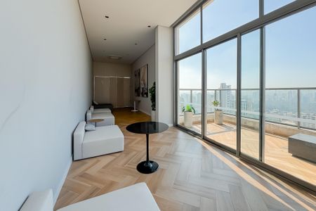 Apartamento para alugar com 69m², 2 quartos e 1 vaga Apartamento para alugar com 69m², 2 quartos e 1 vagaÁrea comum