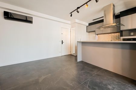 Apartamento para alugar com 69m², 2 quartos e 1 vaga Apartamento para alugar com 69m², 2 quartos e 1 vagaSala