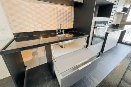 Apartamento para alugar com 69m², 2 quartos e 1 vaga Apartamento para alugar com 69m², 2 quartos e 1 vagaCozinha