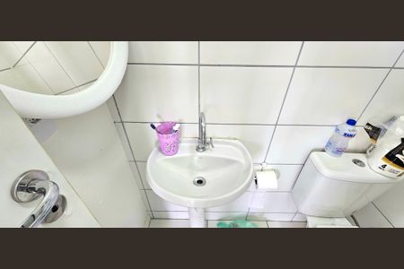 Apartamento à venda com 37m², 2 quartos e sem vaga Apartamento à venda com 37m², 2 quartos e sem vagaBanheiro