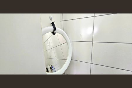 Apartamento à venda com 37m², 2 quartos e sem vaga Apartamento à venda com 37m², 2 quartos e sem vagaBanheiro