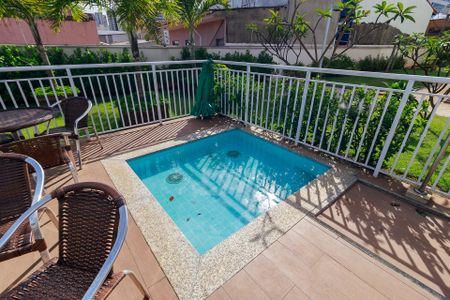 Apartamento à venda com 58m², 2 quartos e 1 vagaPiscina