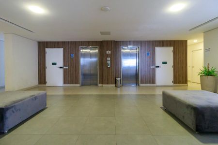 Apartamento à venda com 58m², 2 quartos e 1 vagaHall Social