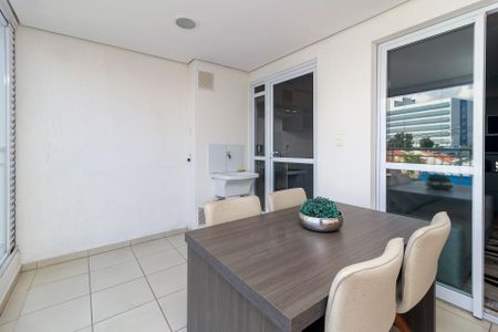 Varanda de apartamento à venda com 2 quartos, 58m² em Chácara Santo Antônio (zona Sul), São Paulo