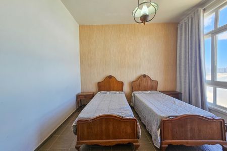 Apartamento para alugar com 129m², 3 quartos e 1 vaga Apartamento para alugar com 129m², 3 quartos e 1 vagaQuarto 1