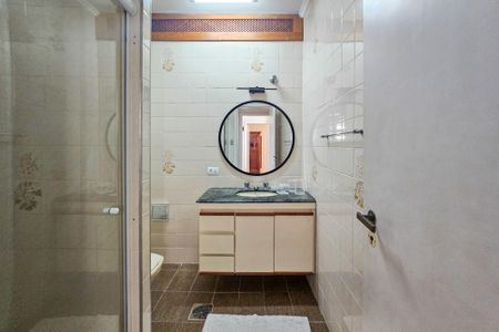 Apartamento para alugar com 129m², 3 quartos e 1 vaga Apartamento para alugar com 129m², 3 quartos e 1 vagaBanheiro Social