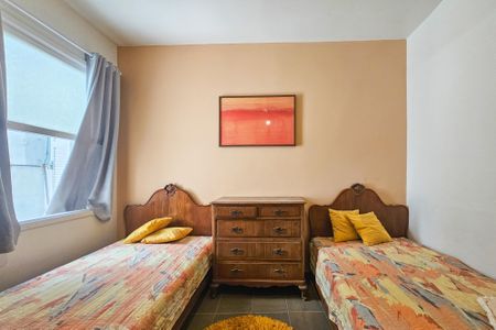 Apartamento para alugar com 129m², 3 quartos e 1 vaga Apartamento para alugar com 129m², 3 quartos e 1 vagaQuarto 2