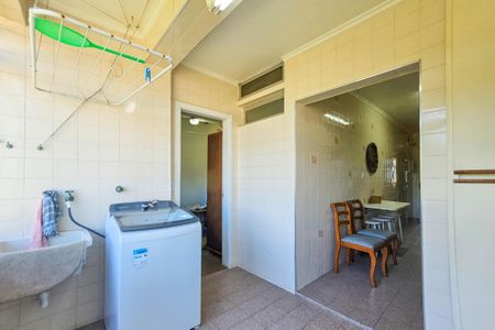 Apartamento para alugar com 129m², 3 quartos e 1 vaga Apartamento para alugar com 129m², 3 quartos e 1 vagaÁrea de serviço