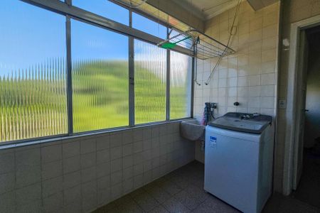 Apartamento para alugar com 129m², 3 quartos e 1 vaga Apartamento para alugar com 129m², 3 quartos e 1 vagaÁrea de serviço