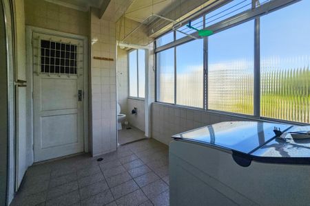 Apartamento para alugar com 129m², 3 quartos e 1 vaga Apartamento para alugar com 129m², 3 quartos e 1 vagaÁrea de serviço