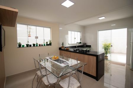 Casa à venda com 135m², 3 quartos e 3 vagasSala de Jantar