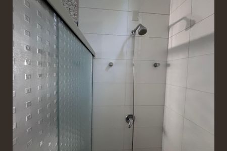 Casa à venda com 247m², 3 quartos e 4 vagas Casa à venda com 247m², 3 quartos e 4 vagasBanheiro da Suíte