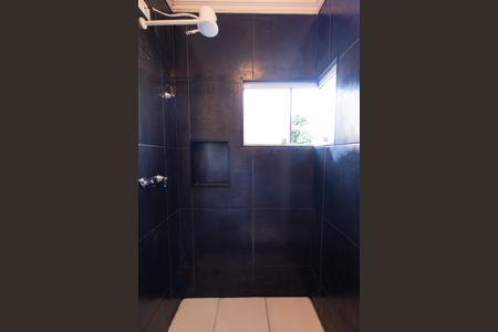 Casa à venda com 180m², 3 quartos e 5 vagasBanheiro da Suíte 3