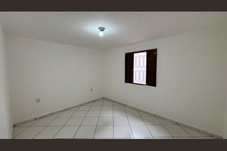 Casa para alugar com 230m², 4 quartos e sem vaga Casa para alugar com 230m², 4 quartos e sem vagaCasa 2 - Quarto