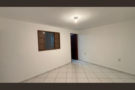 Casa para alugar com 230m², 4 quartos e sem vaga Casa para alugar com 230m², 4 quartos e sem vagaCasa 2 - Suíte