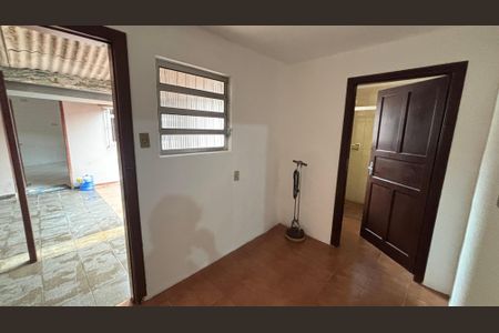 Casa para alugar com 230m², 4 quartos e sem vaga Casa para alugar com 230m², 4 quartos e sem vagaQuarto de Serviço