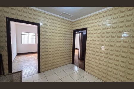 Casa para alugar com 230m², 4 quartos e sem vaga Casa para alugar com 230m², 4 quartos e sem vagaCozinha