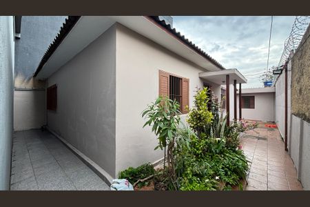 Casa para alugar com 230m², 4 quartos e sem vaga Casa para alugar com 230m², 4 quartos e sem vagaQuintal