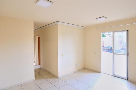 Sala de apartamento para alugar com 3 quartos, 83m² em Sagrada Família, Belo Horizonte