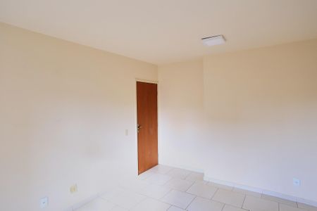 Sala de apartamento para alugar com 3 quartos, 83m² em Sagrada Família, Belo Horizonte