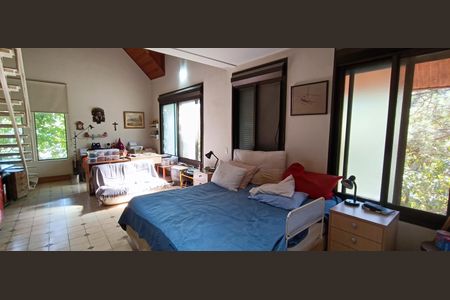 Casa de condomínio à venda com 684m², 3 quartos e 8 vagasSuíte 1