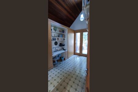 Casa de condomínio à venda com 684m², 3 quartos e 8 vagasSuíte 3