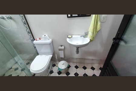 Casa de condomínio à venda com 684m², 3 quartos e 8 vagasBanheiro Suíte Edícula