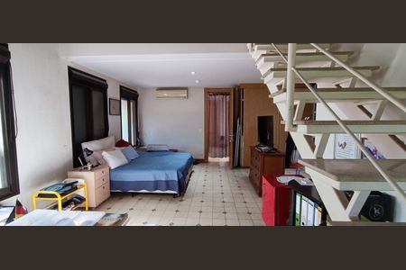 Casa de condomínio à venda com 684m², 3 quartos e 8 vagasSuíte 1