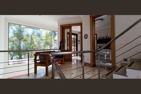 Casa de condomínio à venda com 684m², 3 quartos e 8 vagasSala