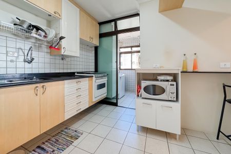 Apartamento à venda com 146m², 3 quartos e 3 vagas Apartamento à venda com 146m², 3 quartos e 3 vagasCozinha