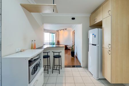 Apartamento à venda com 146m², 3 quartos e 3 vagas Apartamento à venda com 146m², 3 quartos e 3 vagasCozinha