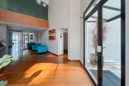 Apartamento à venda com 146m², 3 quartos e 3 vagas Apartamento à venda com 146m², 3 quartos e 3 vagasHall social