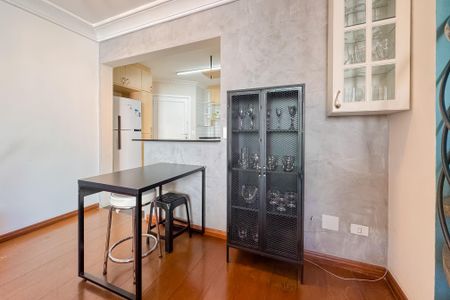 Apartamento à venda com 146m², 3 quartos e 3 vagas Apartamento à venda com 146m², 3 quartos e 3 vagasSala