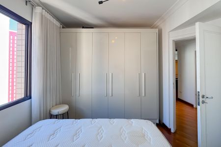 Apartamento à venda com 146m², 3 quartos e 3 vagas Apartamento à venda com 146m², 3 quartos e 3 vagasSuíte - Armários