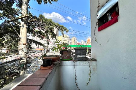 Apartamento à venda com 100m², 2 quartos e sem vaga Apartamento à venda com 100m², 2 quartos e sem vagaVaranda/Quarto