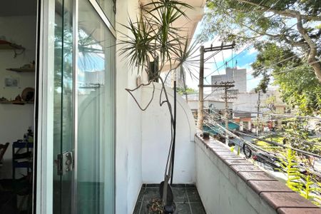 Apartamento à venda com 100m², 2 quartos e sem vaga Apartamento à venda com 100m², 2 quartos e sem vagaVaranda/Quarto