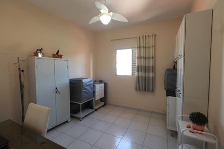 Casa à venda com 239m², 3 quartos e 3 vagasQuarto 3