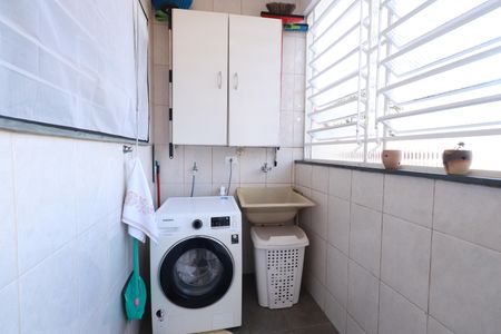 Casa à venda com 239m², 3 quartos e 3 vagasÁrea de Serviço